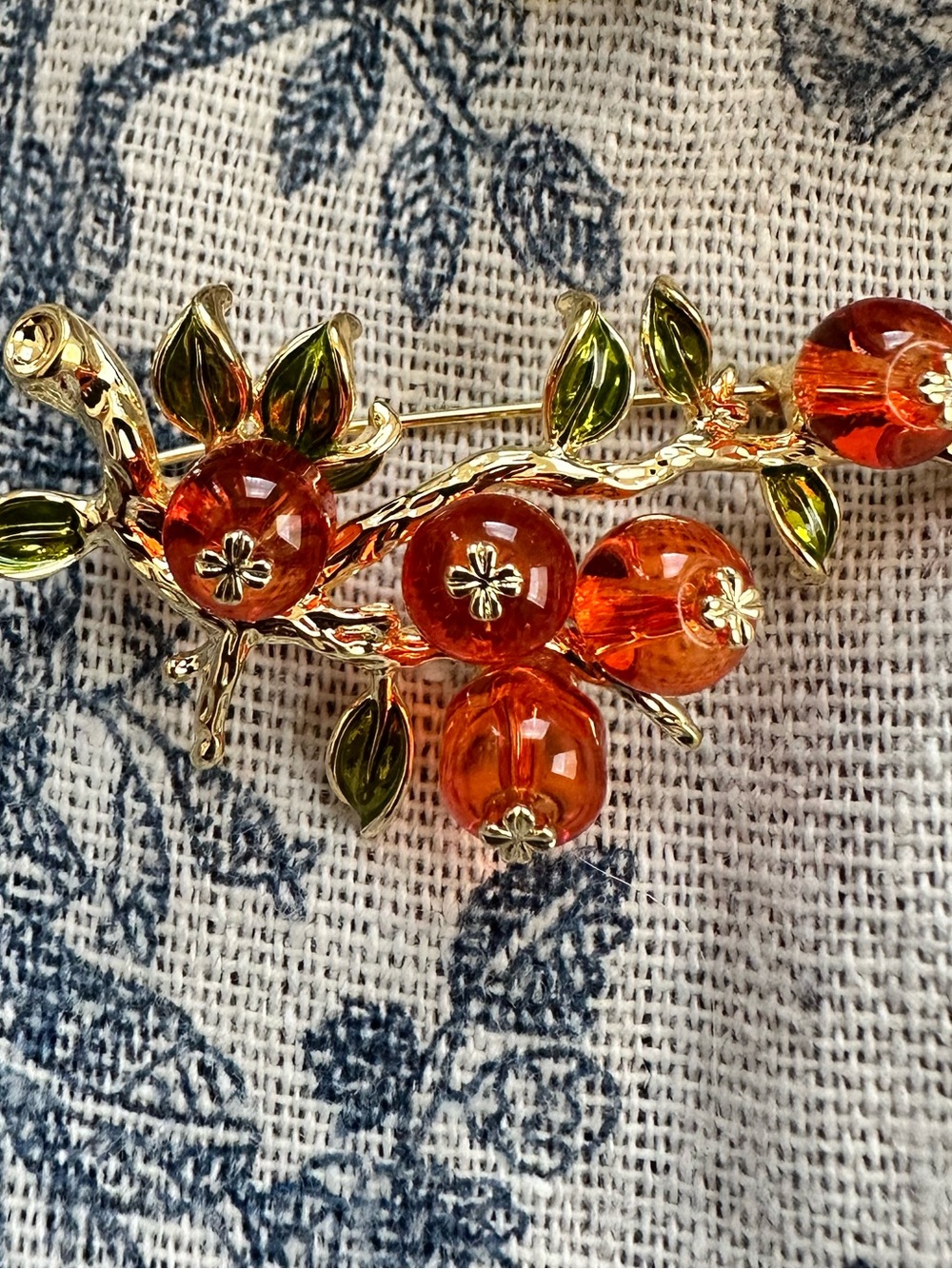 Gold Plated Persimmon Brooch Pin 🍊 Vintage Fruit Statement Jewelry